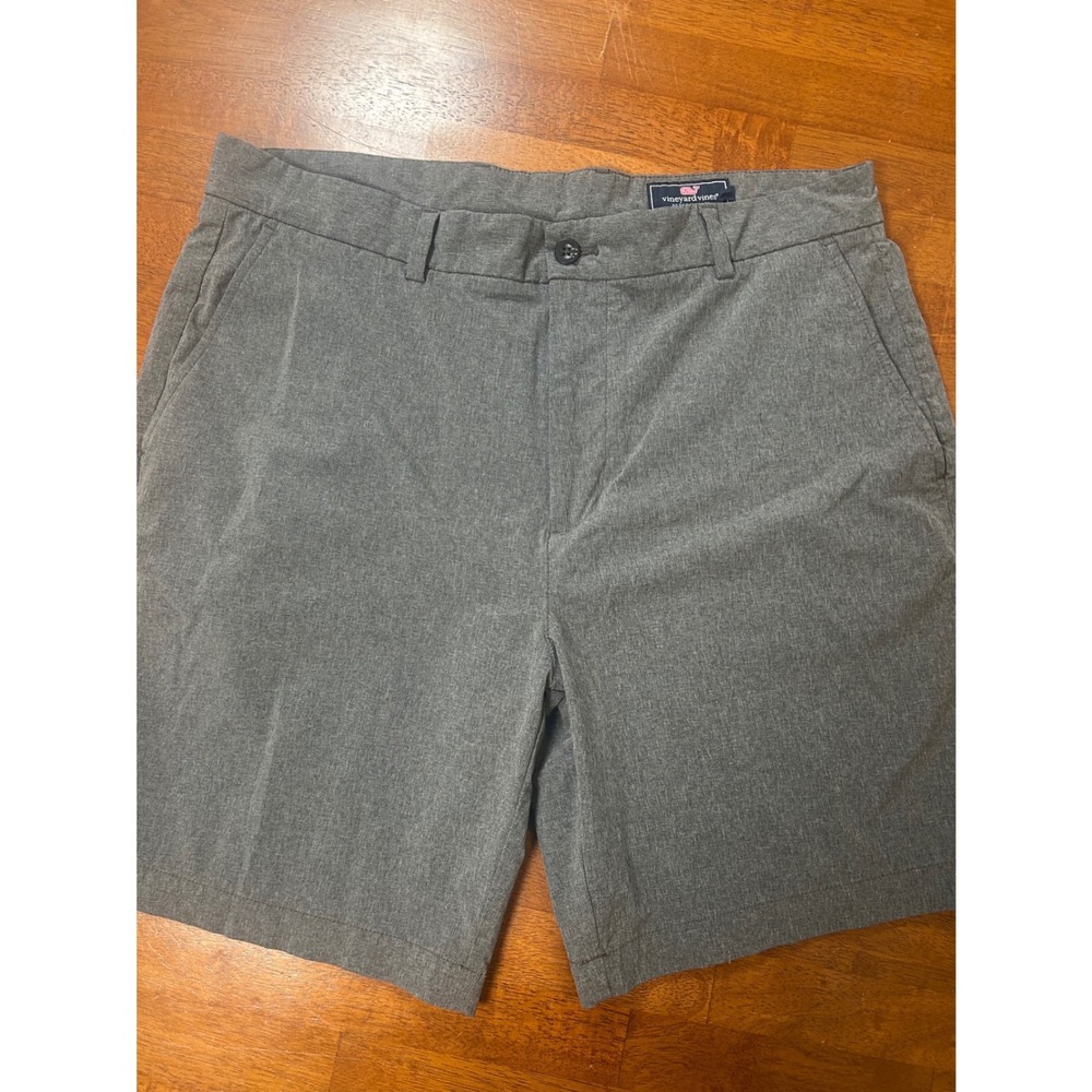 Vineyard Vines Performance Shorts Mens 36 Gray Performance Tech Stretch 9 Inseam